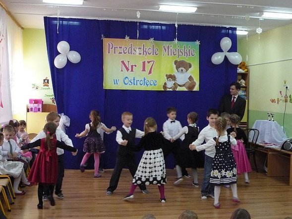 Przedszkolny Turniej Tańca [18.01.2013] - zdjęcie #11 - eOstroleka.pl