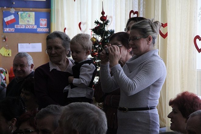 Dzień babci i dziadka w Przedszkolu Miejskim nr 7 [21 I 2013] - zdjęcie #18 - eOstroleka.pl