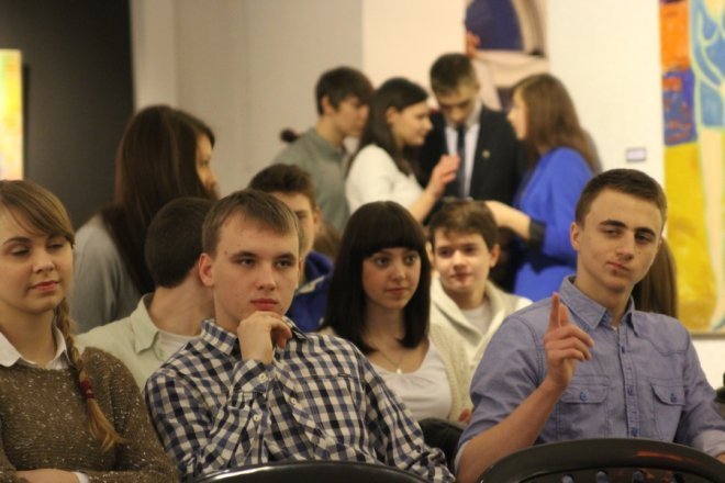 Tłumy na debacie walentynkowej: Każdy związek wymaga od nas pracy [8 II 2013] - zdjęcie #8 - eOstroleka.pl