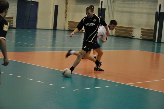 Nocna Liga Futsalu - ostatnia kolejka (05.04.2013) - zdjęcie #14 - eOstroleka.pl