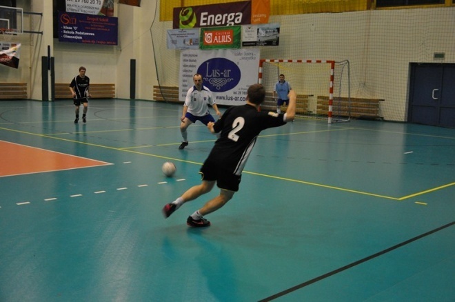 Nocna Liga Futsalu - ostatnia kolejka (05.04.2013) - zdjęcie #15 - eOstroleka.pl