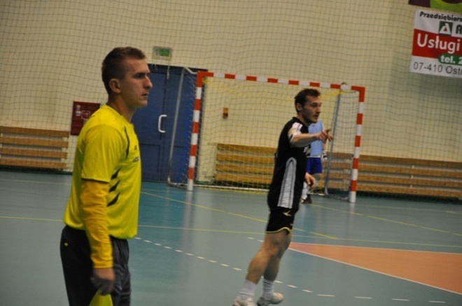 Nocna Liga Futsalu - ostatnia kolejka (05.04.2013) - zdjęcie #30 - eOstroleka.pl
