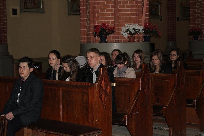 I spotkanie Diecezjalnej Szkoły Lidera [27.04.2013] - zdjęcie #1 - eOstroleka.pl