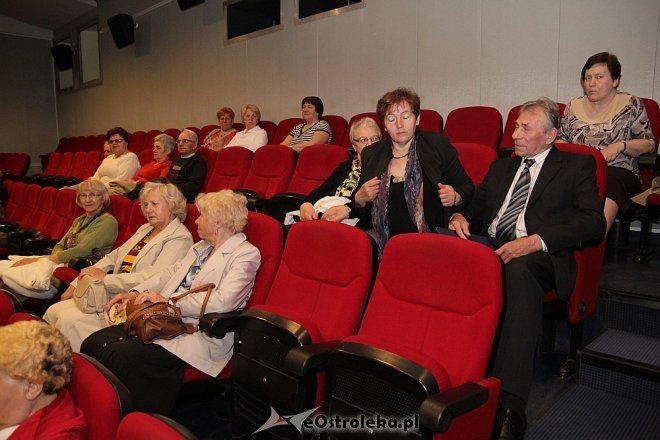 Spotkanie Klubu Seniora w OCK [30.04.2013] - zdjęcie #14 - eOstroleka.pl