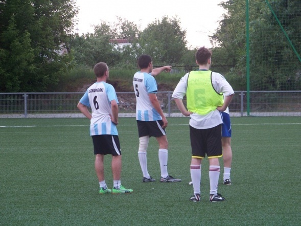 Ostrołęcka Amatorska Liga Piłki Nożnej 7: 11. kolejka (31.05.2013) - zdjęcie #15 - eOstroleka.pl