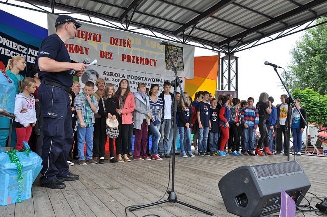 V Dzień Szkoły Bez Przemocy [05.06.2013] - zdjęcie #34 - eOstroleka.pl
