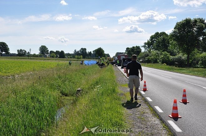 Czernie: Tragiczny wypadek. Nie żyje pięć osób [13.06.2013] - zdjęcie #20 - eOstroleka.pl