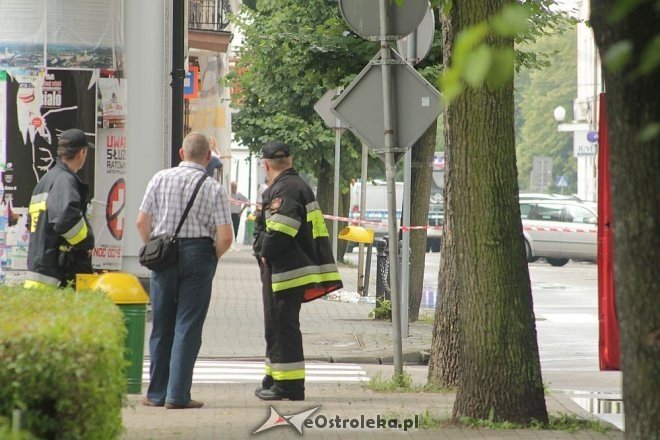 Ewakuacja ulicy Kościuszki. Ktoś podłożył bombę w Prokuraturze? - zdjęcie #31 - eOstroleka.pl