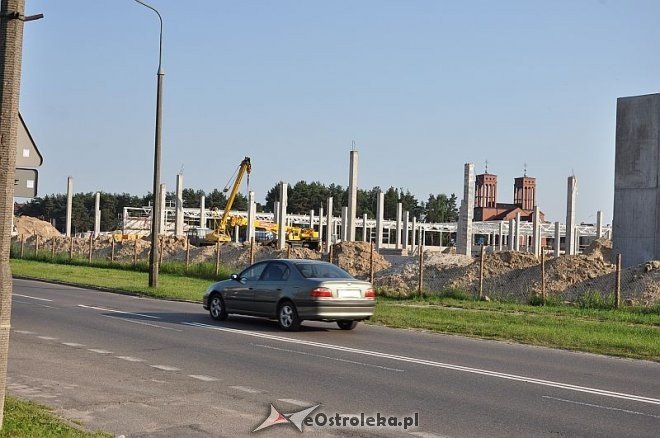 Obecny etap budowy Galerii Bursztynowa [03.07.2013] - zdjęcie #4 - eOstroleka.pl