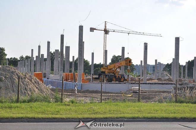 Obecny etap budowy Galerii Bursztynowa [03.07.2013] - zdjęcie #7 - eOstroleka.pl
