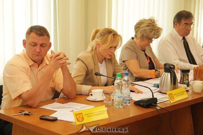 XLVIII sesja Rady Miasta [29.08.2013] - zdjęcie #5 - eOstroleka.pl