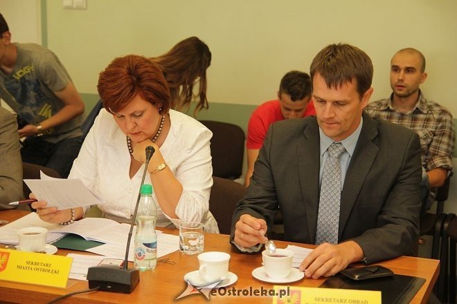 XLVIII sesja Rady Miasta [29.08.2013] - zdjęcie #9 - eOstroleka.pl