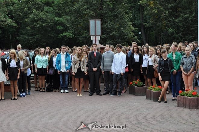 Uroczyste rozpoczęcie roku szkolnego w ZSZ nr 3 i 4 [ZDJĘCIA] - zdjęcie #6 - eOstroleka.pl
