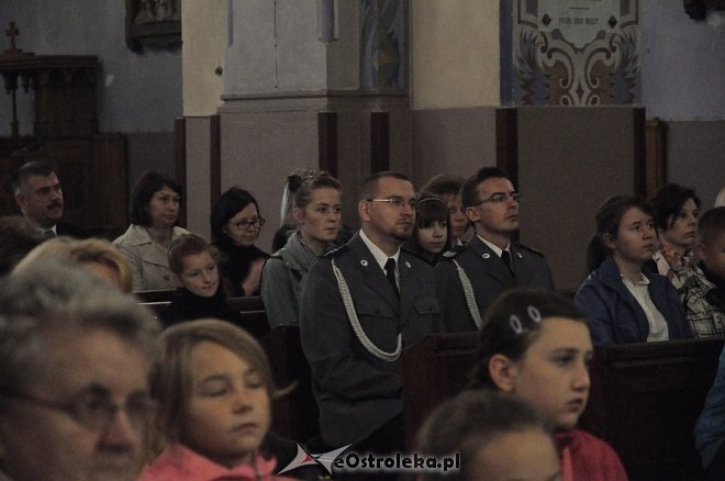 40 – lecie nadania imienia i uroczyste nadanie sztandaru szkole w Goworowie [03.09.2013] - zdjęcie #34 - eOstroleka.pl
