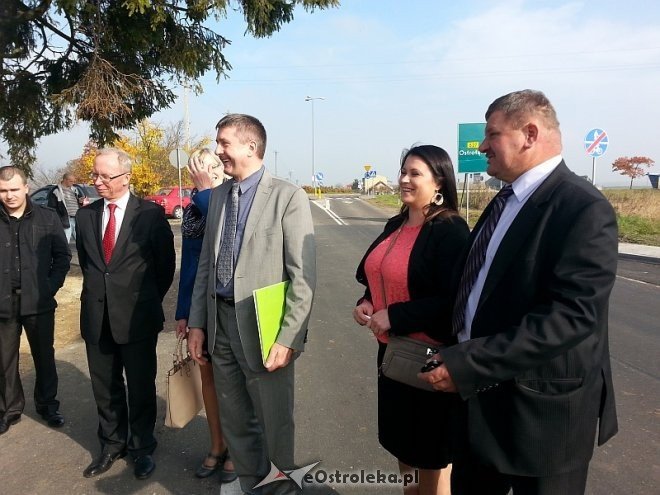 Podsumowanie i otwarcie modernizacji odcinka drogowego Grodzisk – Suchcice [16.10.2013] - zdjęcie #12 - eOstroleka.pl