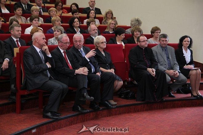 Nauczyciele z Ostrołęki i regionu nagrodzeni [ZDJĘCIA] - zdjęcie #7 - eOstroleka.pl