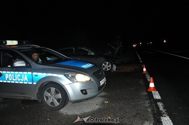 Wypadek w Laskowcu: Ciężarówka wjechała w auto osobowe. Jedna osoba trafiła do szpitala [18.10.2013] - zdjęcie #10 - eOstroleka.pl
