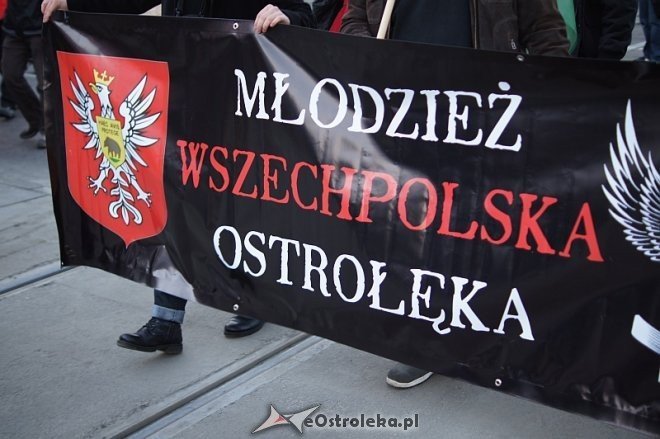 Marsz Niepodległości [11.11.2013] - zdjęcie #21 - eOstroleka.pl
