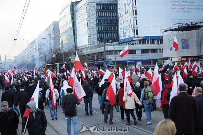 Marsz Niepodległości [11.11.2013] - zdjęcie #25 - eOstroleka.pl