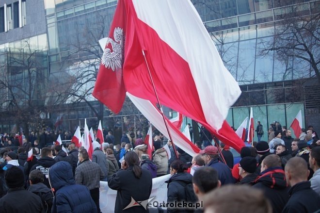 Marsz Niepodległości [11.11.2013] - zdjęcie #34 - eOstroleka.pl