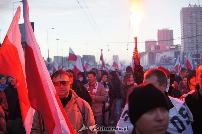 Marsz Niepodległości [11.11.2013] - zdjęcie #37 - eOstroleka.pl