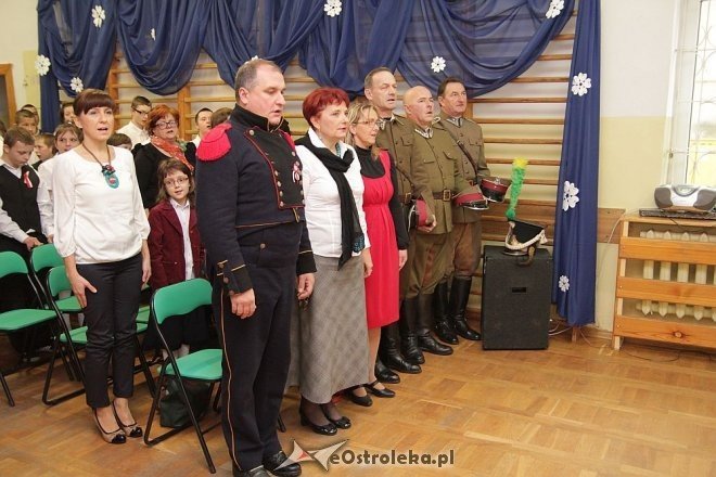 Święto Niepodległości w Specjalnym Ośrodku Szkolno-Wychowawczym [13.11.2013] - zdjęcie #40 - eOstroleka.pl