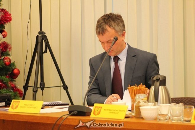 Budżetowa sesja Rady Miasta Ostrołęki [27.12.2013] - zdjęcie #6 - eOstroleka.pl