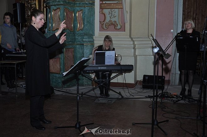 Pierwsza Kolęda - koncert kolęd w Klasztorze [05.01.2014] - zdjęcie #16 - eOstroleka.pl