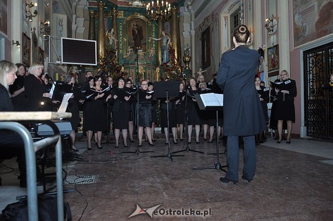Pierwsza Kolęda - koncert kolęd w Klasztorze [05.01.2014] - zdjęcie #38 - eOstroleka.pl
