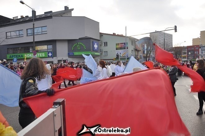 Orszak Trzech Króli ulicami Ostrołęki [06.01.2013] - zdjęcie #180 - eOstroleka.pl