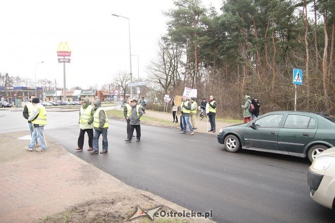 Ostrołęka: Klapa organizatorów protestu przy rondzie ks. Siemowita III - zdjęcie #13 - eOstroleka.pl