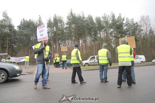 Ostrołęka: Klapa organizatorów protestu przy rondzie ks. Siemowita III - zdjęcie #19 - eOstroleka.pl