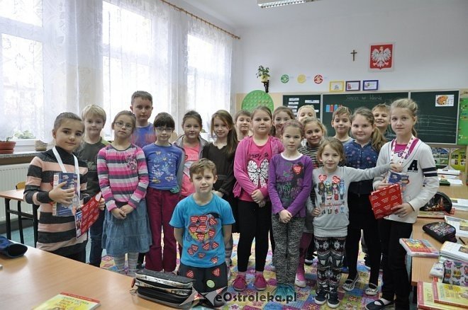WOŚP 2014: Szkoła Podstawowa w Rzekuniu zebrała już pieniądze [10.01.2014] - zdjęcie #15 - eOstroleka.pl