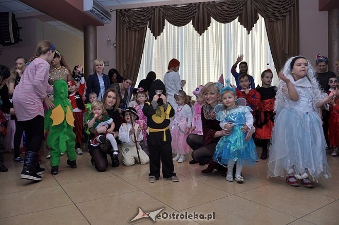 Wielki Bal Karnawałowy dla Dzieci [ZDJĘCIA] - zdjęcie #35 - eOstroleka.pl