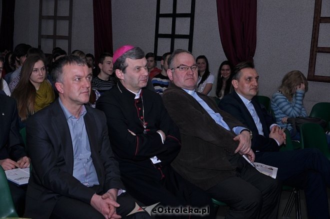 Debata walentynkowa w OCK [08.02.2014] - zdjęcie #4 - eOstroleka.pl