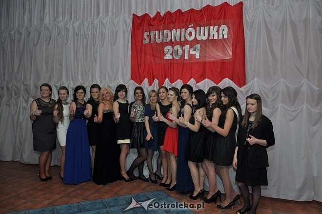 Studniówka 2014: Bal maturalny młodzieży z Łysych [15.02.2014] - zdjęcie #33 - eOstroleka.pl