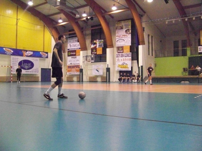 Nocna Liga Futsalu - 11. kolejka (07.03.2014) - zdjęcie #14 - eOstroleka.pl