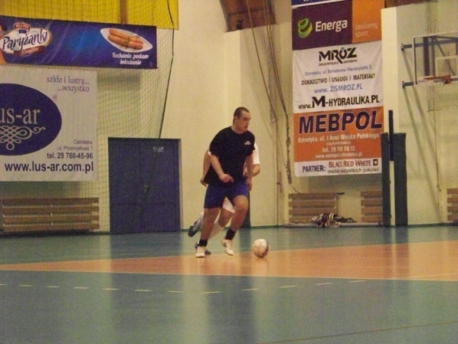 Nocna Liga Futsalu - 12. kolejka (14.03.2014) - zdjęcie #9 - eOstroleka.pl