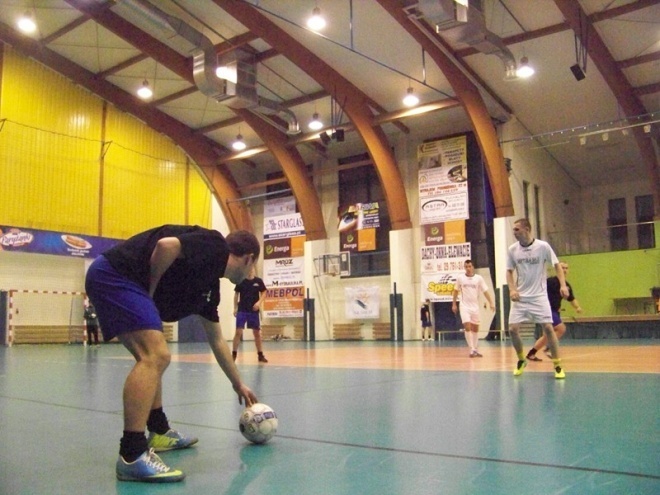 Nocna Liga Futsalu - 12. kolejka (14.03.2014) - zdjęcie #14 - eOstroleka.pl
