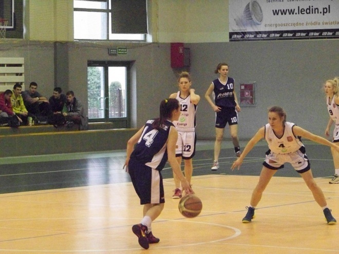Unia Basket Ostrołęka - MKS Zabrze (15.03.2014) - zdjęcie #2 - eOstroleka.pl
