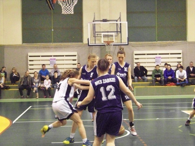 Unia Basket Ostrołęka - MKS Zabrze (15.03.2014) - zdjęcie #3 - eOstroleka.pl