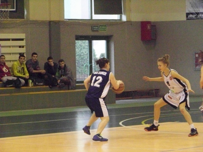Unia Basket Ostrołęka - MKS Zabrze (15.03.2014) - zdjęcie #8 - eOstroleka.pl