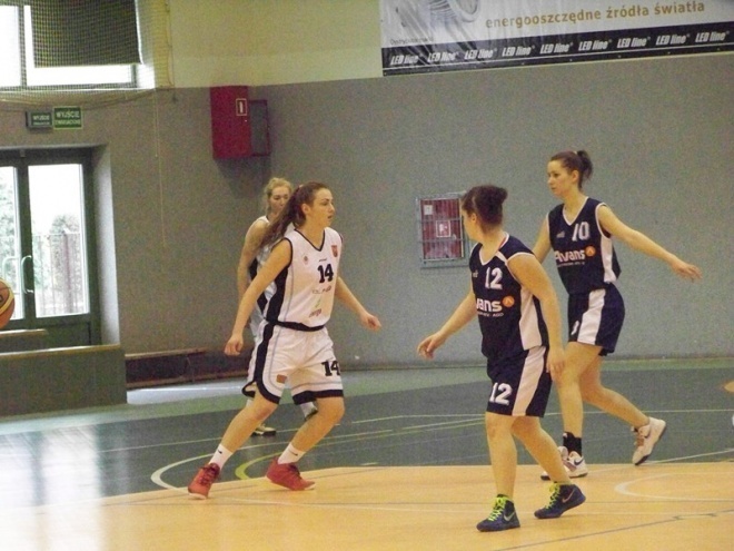 Unia Basket Ostrołęka - MKS Zabrze (15.03.2014) - zdjęcie #42 - eOstroleka.pl