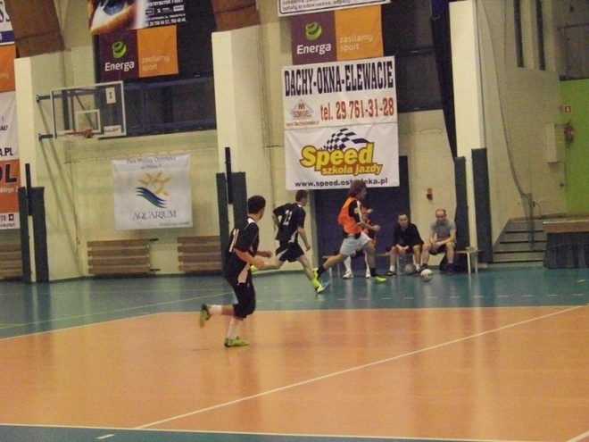 Nocna Liga Futsalu - 14. kolejka (28.03.2014) - zdjęcie #8 - eOstroleka.pl