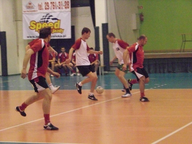 Nocna Liga Futsalu - 14. kolejka (28.03.2014) - zdjęcie #46 - eOstroleka.pl