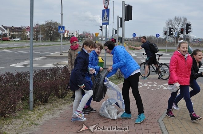 Kolejna Akcja Sprzątania Świata w Ostrołęce [11.04.2014] - zdjęcie #15 - eOstroleka.pl