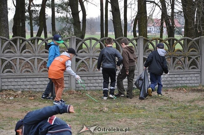 Kolejna Akcja Sprzątania Świata w Ostrołęce [11.04.2014] - zdjęcie #20 - eOstroleka.pl