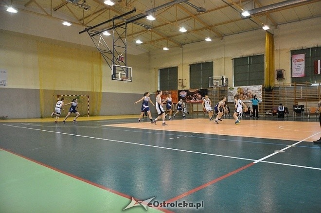 Turniej Europejskiej Ligi Koszykówki Kobiet [12.04.2014] - zdjęcie #8 - eOstroleka.pl