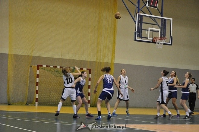 Turniej Europejskiej Ligi Koszykówki Kobiet [12.04.2014] - zdjęcie #9 - eOstroleka.pl