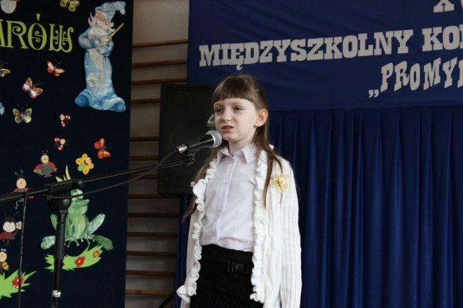 Międzyszkolny Konkurs Recytatorski  Promyk poezji - zdjęcie #13 - eOstroleka.pl